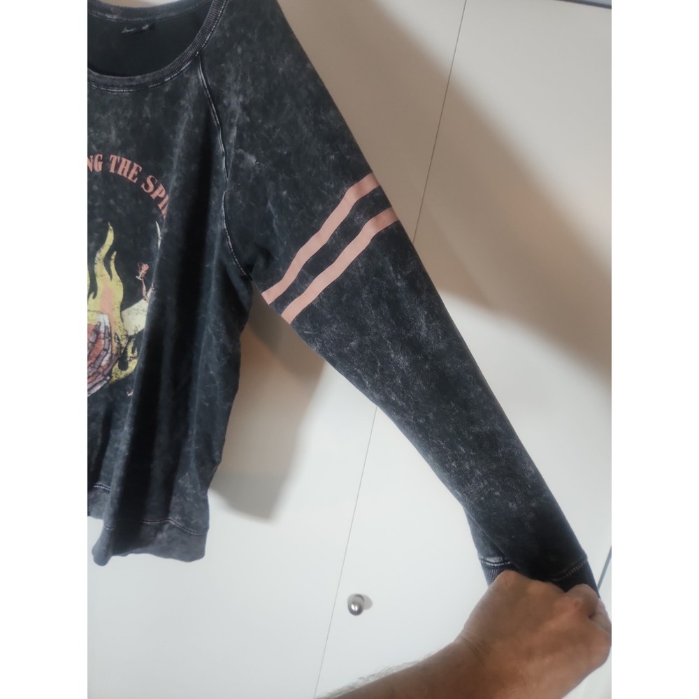 Torrid Love Sick Summoning The Spirits Dancing Skulls Womens Sweatshirts 3-3X - Picture 5 of 7
